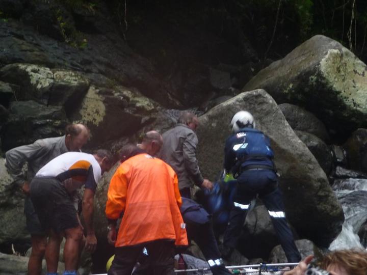 Team effort to get POD to middle of creek178