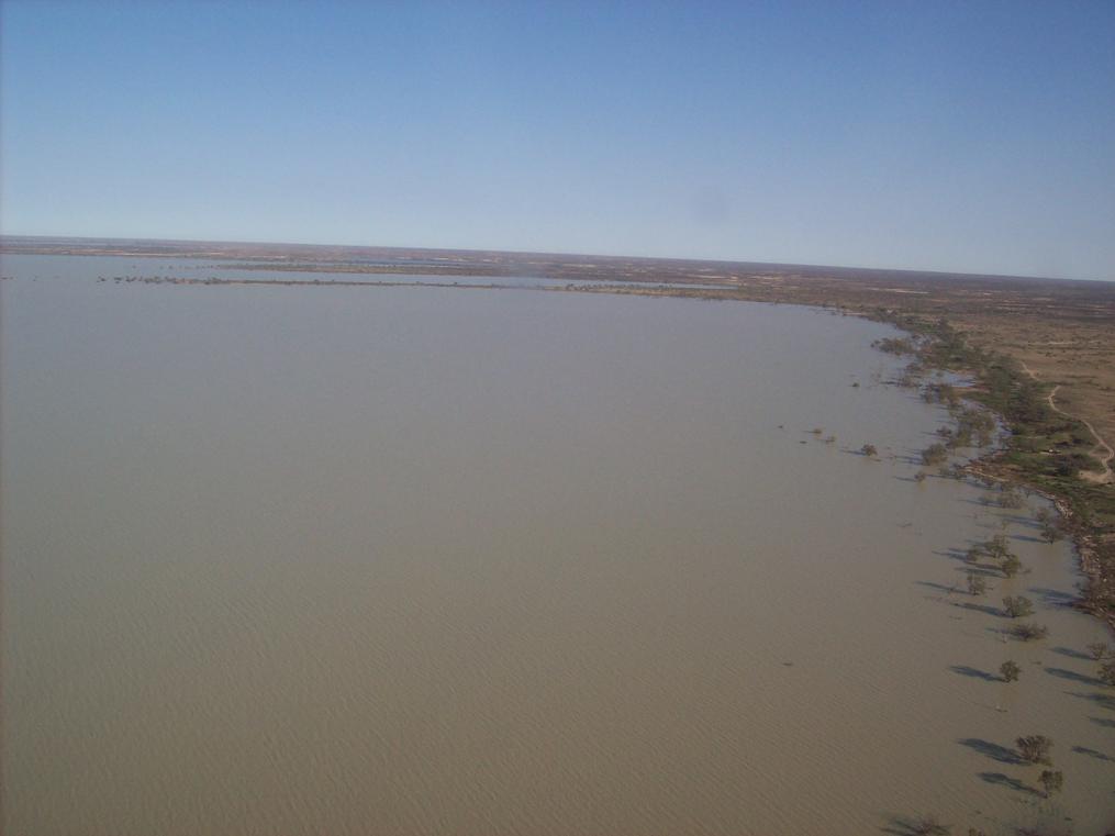 Flight over Lake Ayre
