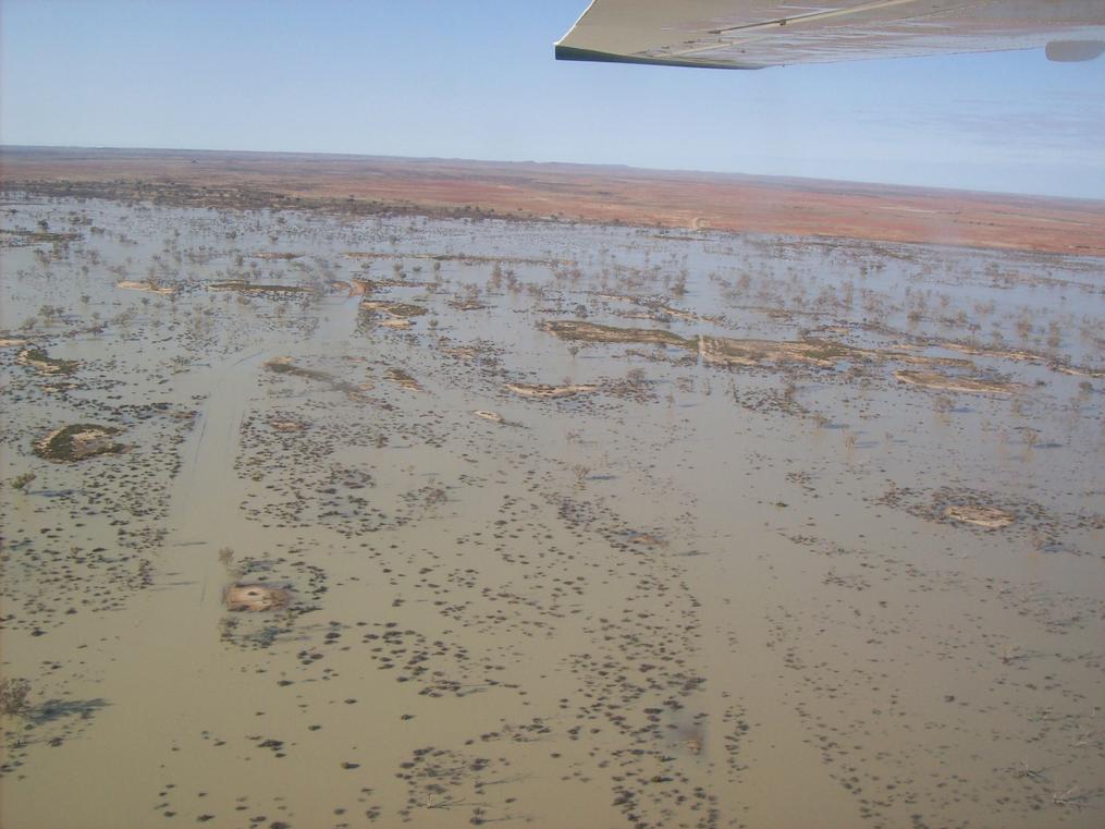 Flight over Lake Ayre
