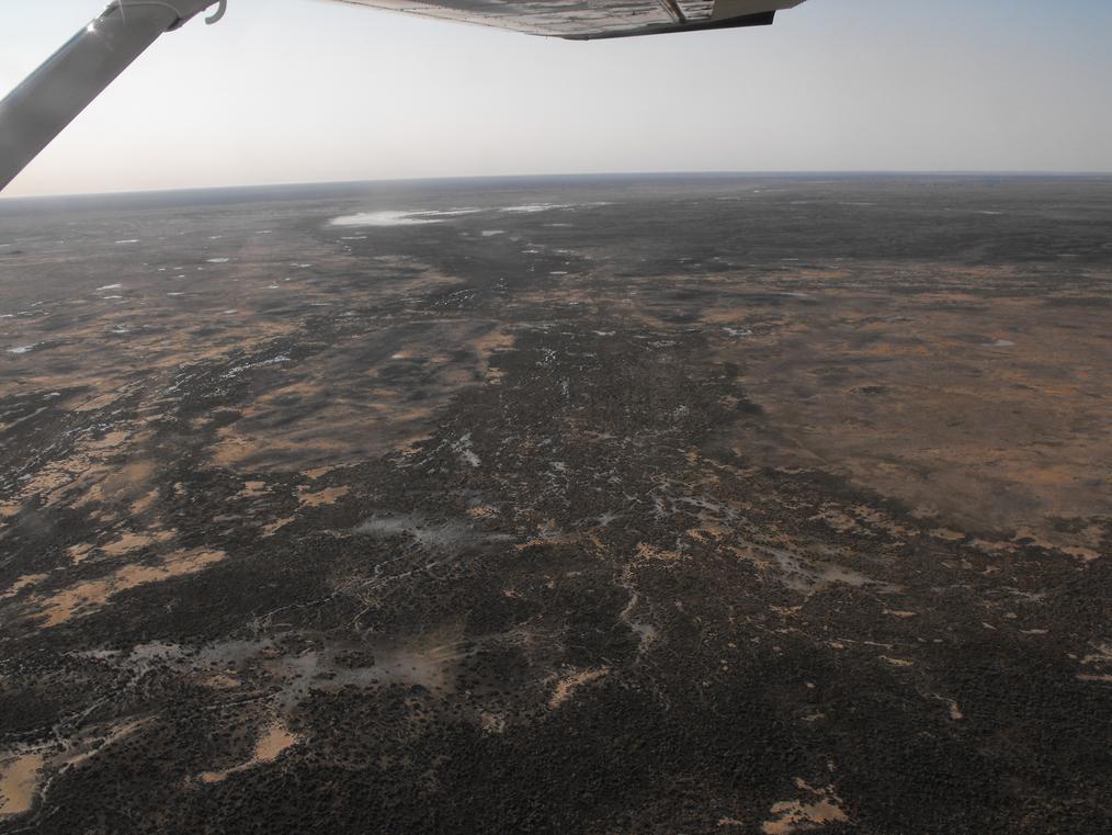 Flight over Lake Ayre
