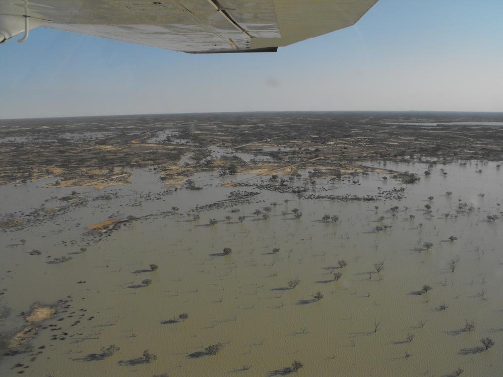 Flight over Lake Ayre
