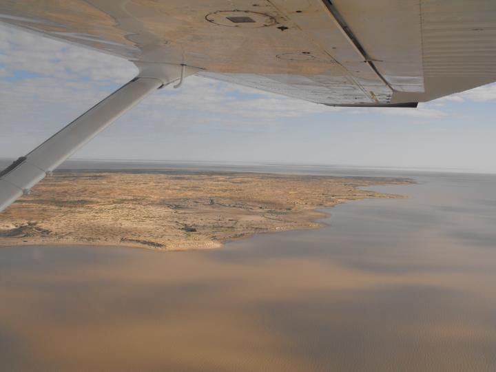 Flight over Lake Ayre
