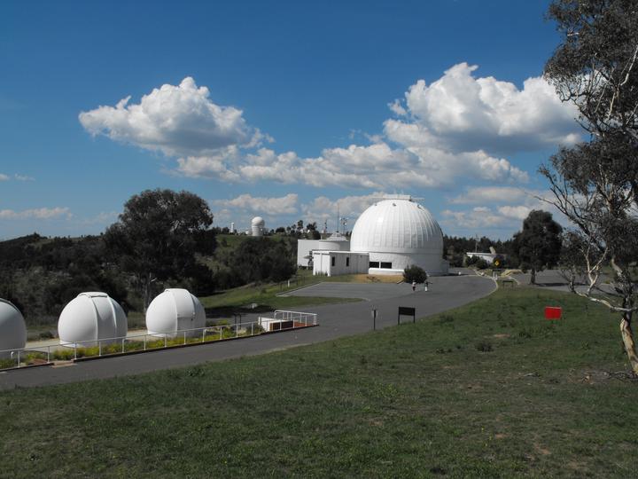 Mt. Stromlow in 2012 &mdash; <a 
href="/gallery.cgi/canberra/Mt_Stromlow_01.png/photo.html">
See how it looked in 1992</a>
